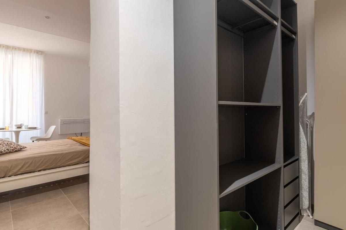 HOST4U - EDOARDO'S HOUSE in Milan City