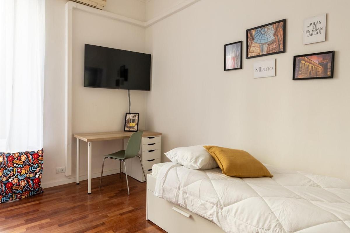 Stradivari Apartment - Milan City - by Host4U