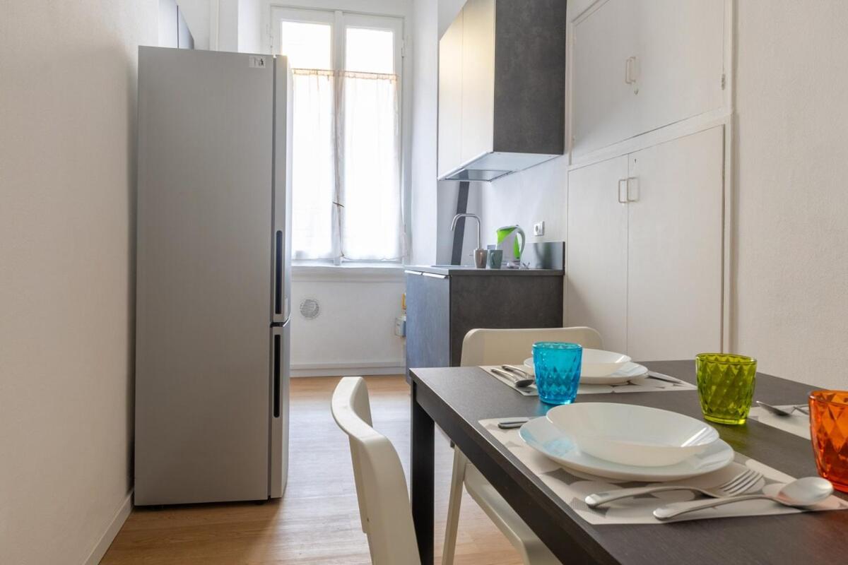 Stradivari Apartment - Milan City - by Host4U