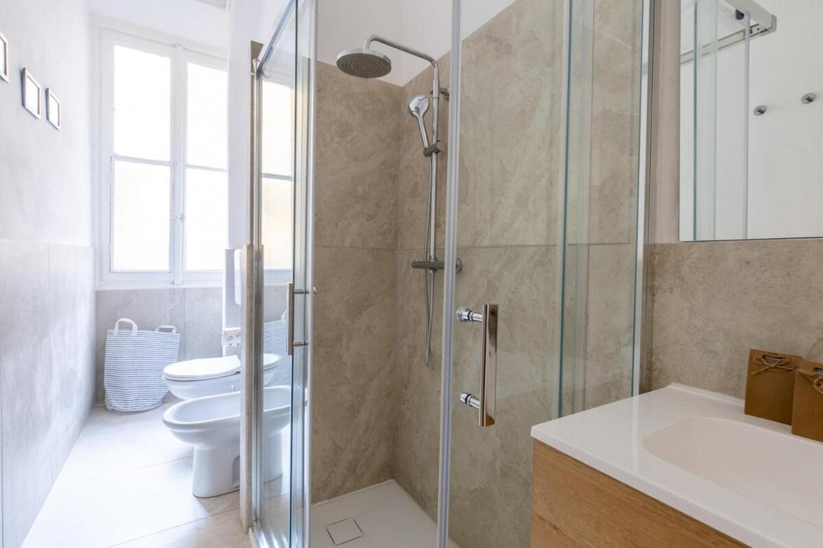 Stradivari Apartment - Milan City - by Host4U
