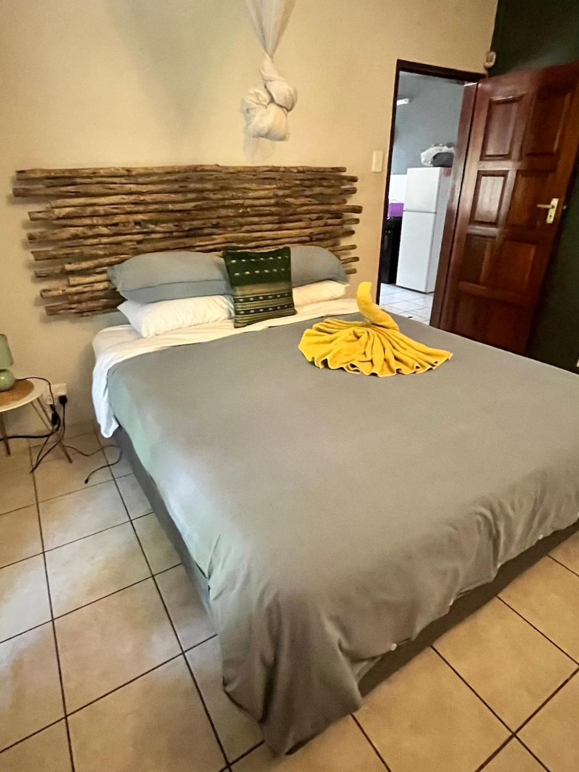 Hello Kruger Hideaway