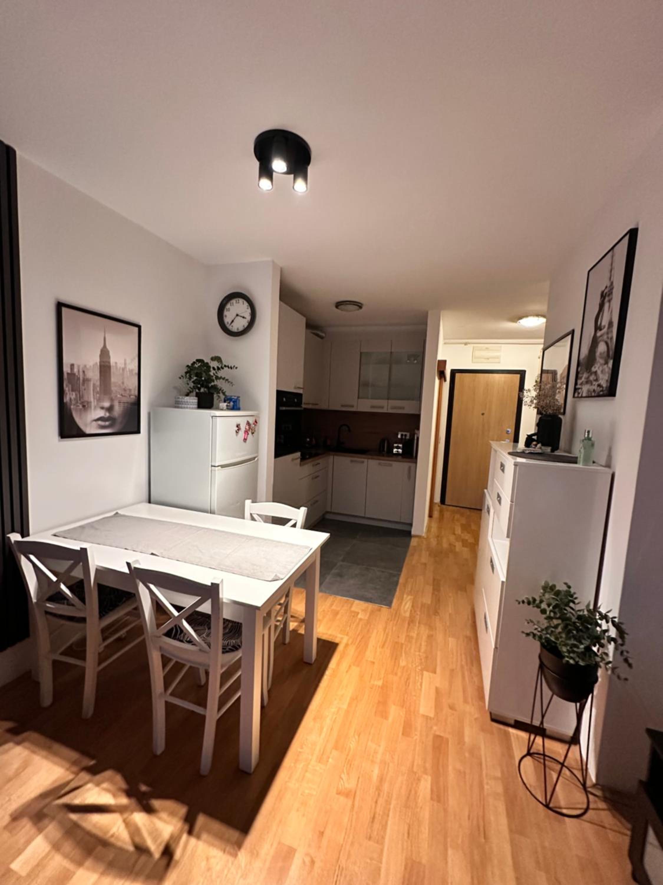 Place4You - with private garage
