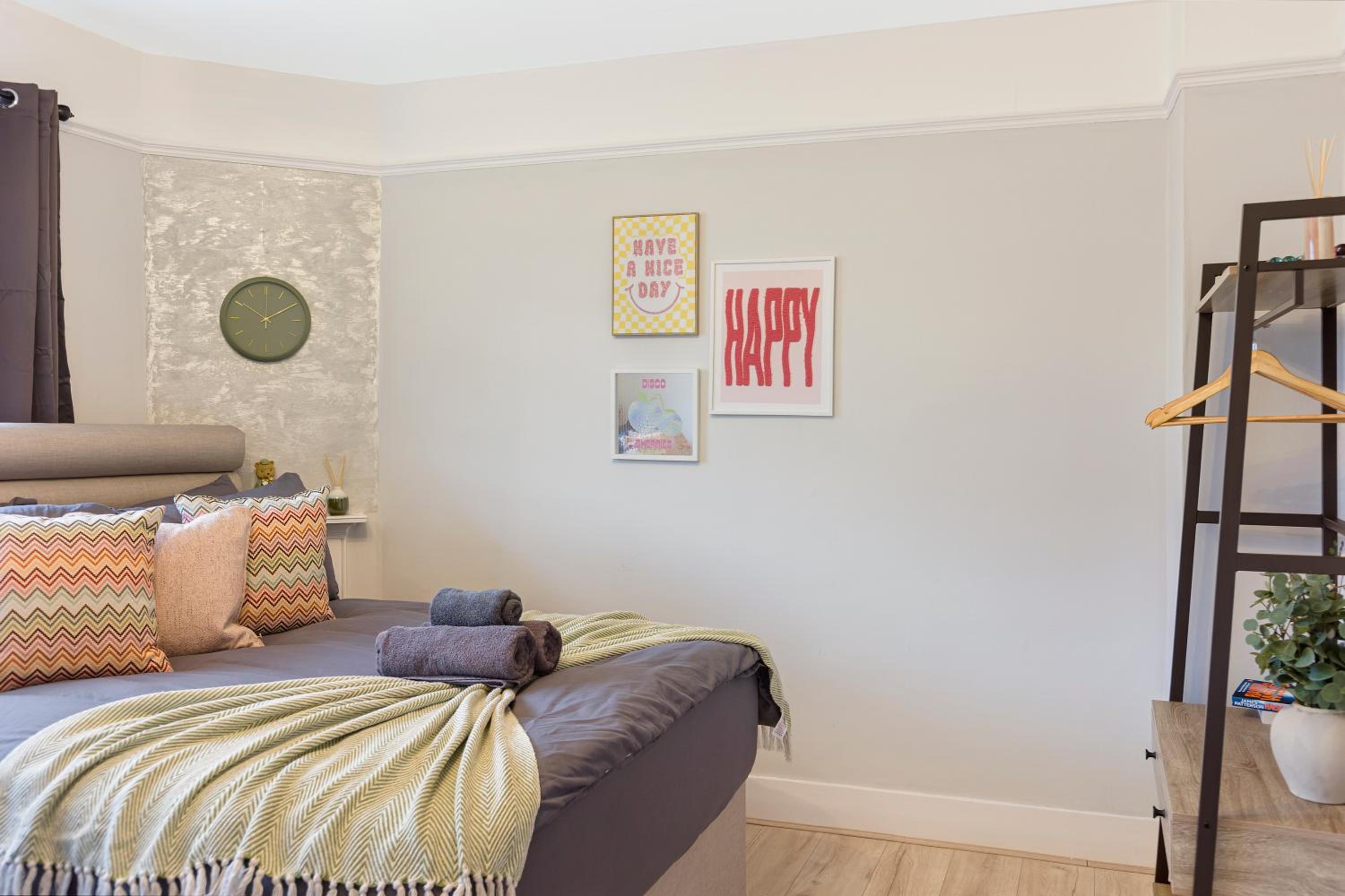 Finsbury Park Hideout Sleeps 10