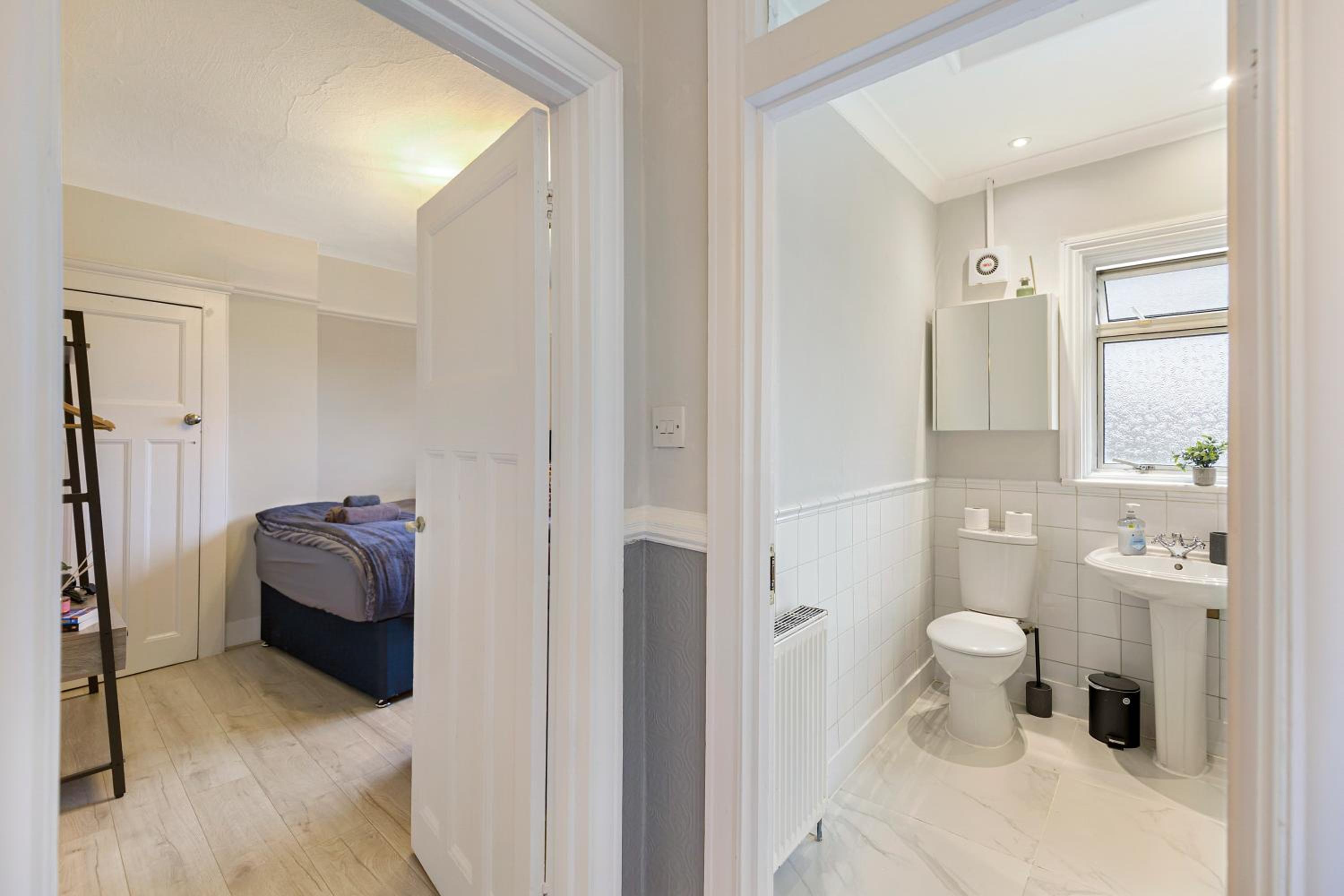 Finsbury Park Hideout Sleeps 10