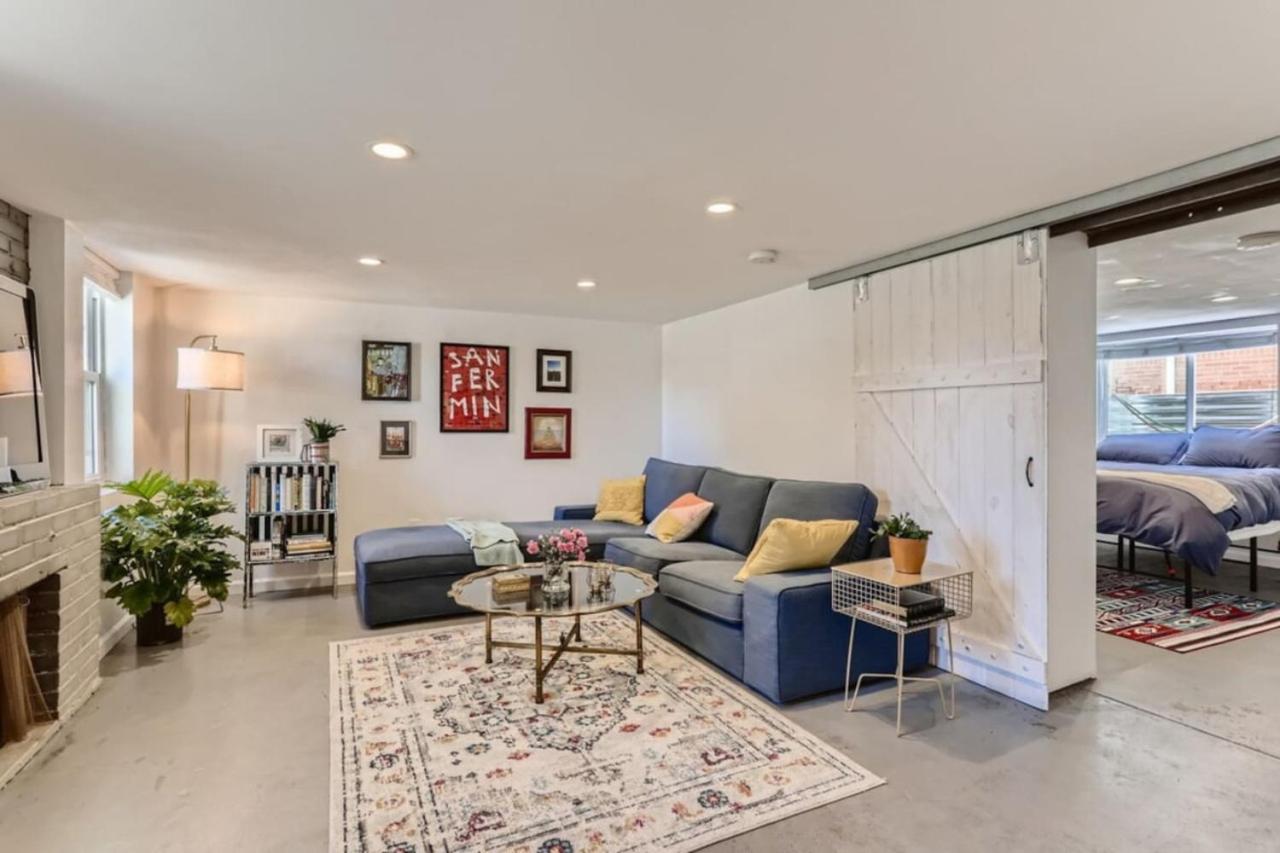 A Pet Friendly And Remodeled I Near RiNo Where Sleeps 7