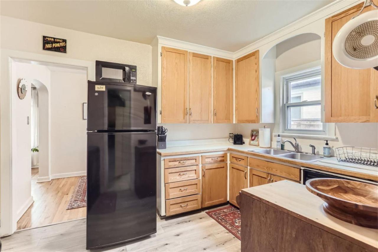 Cozy Duplex near Hospitals and Cherry Creek in Denver
