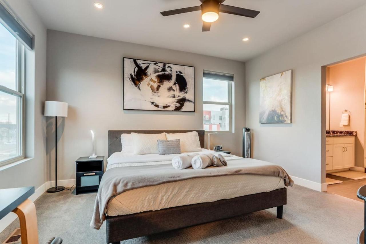 Modern And Spacious Townhouse Blocks from Downtown