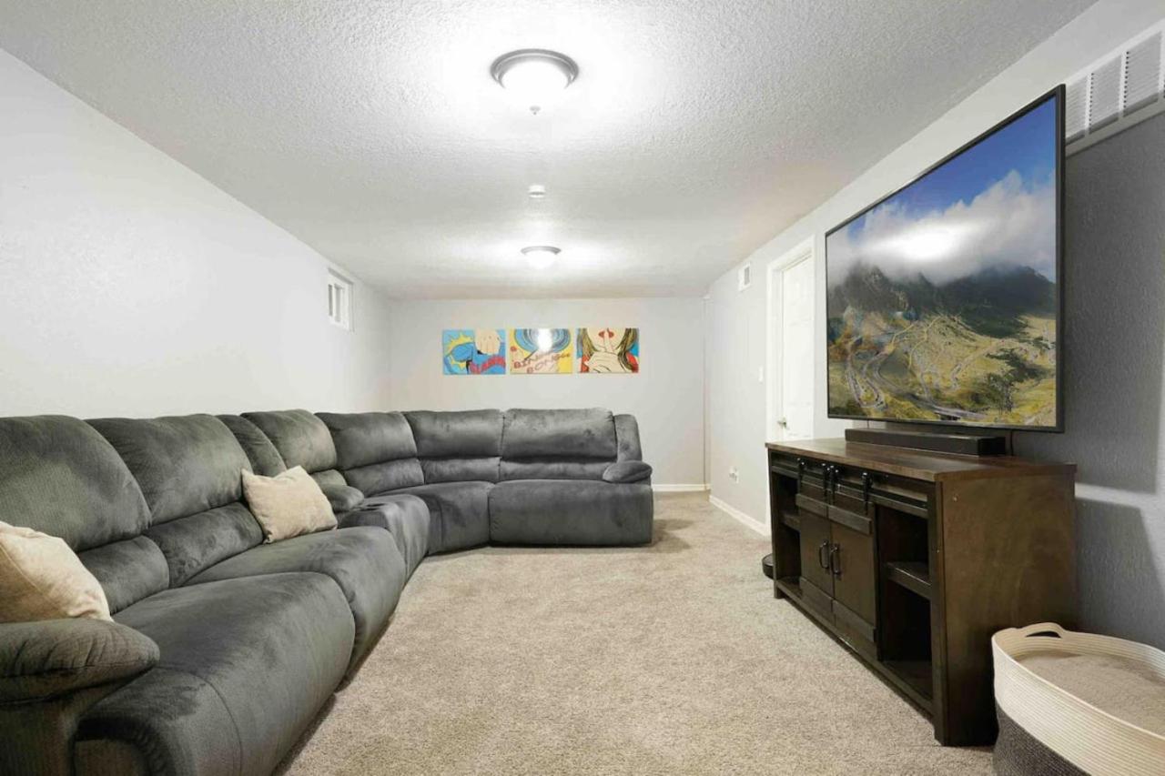 The Denver Delight With Mountain Access