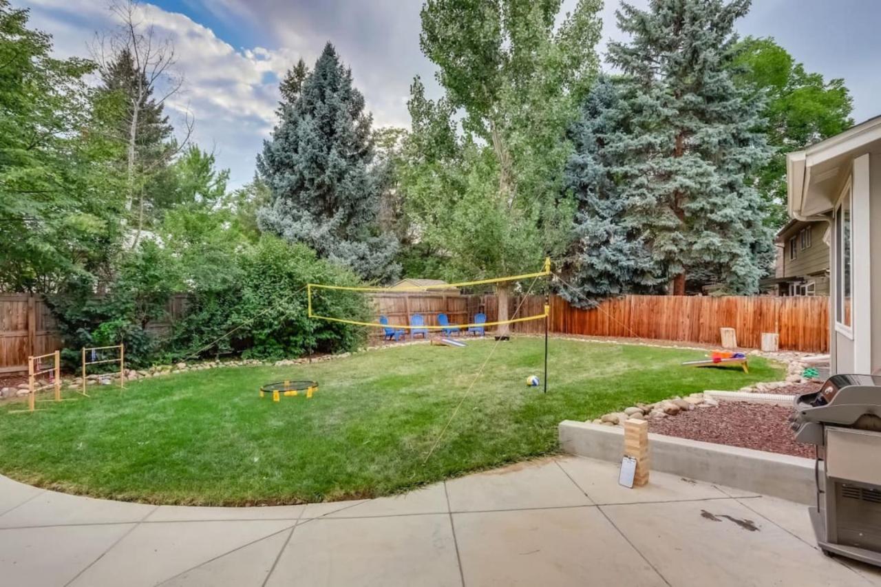 A Great Location Modern Home With A Hot Tub