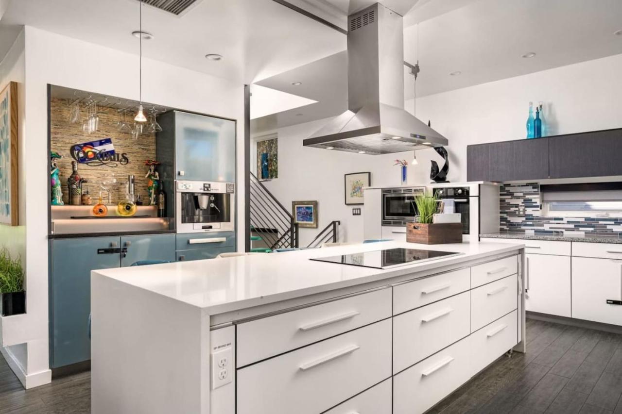 Skyline House An Eco Efficient Luxury Home