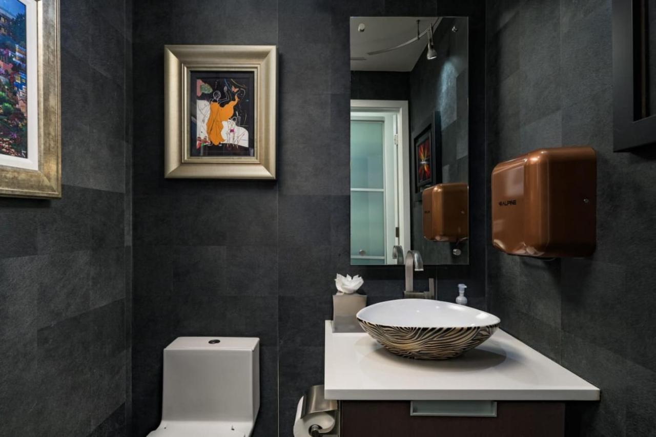 Skyline House An Eco Efficient Luxury Home