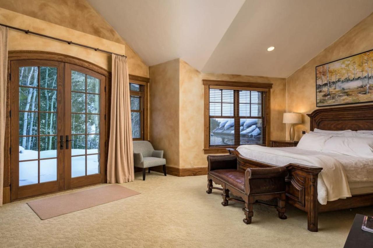 The Mountain Chateau With Stunning Views
