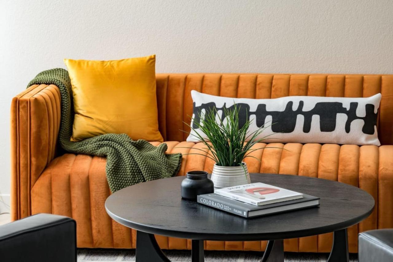 Artist Getaway In Downtown Westminster