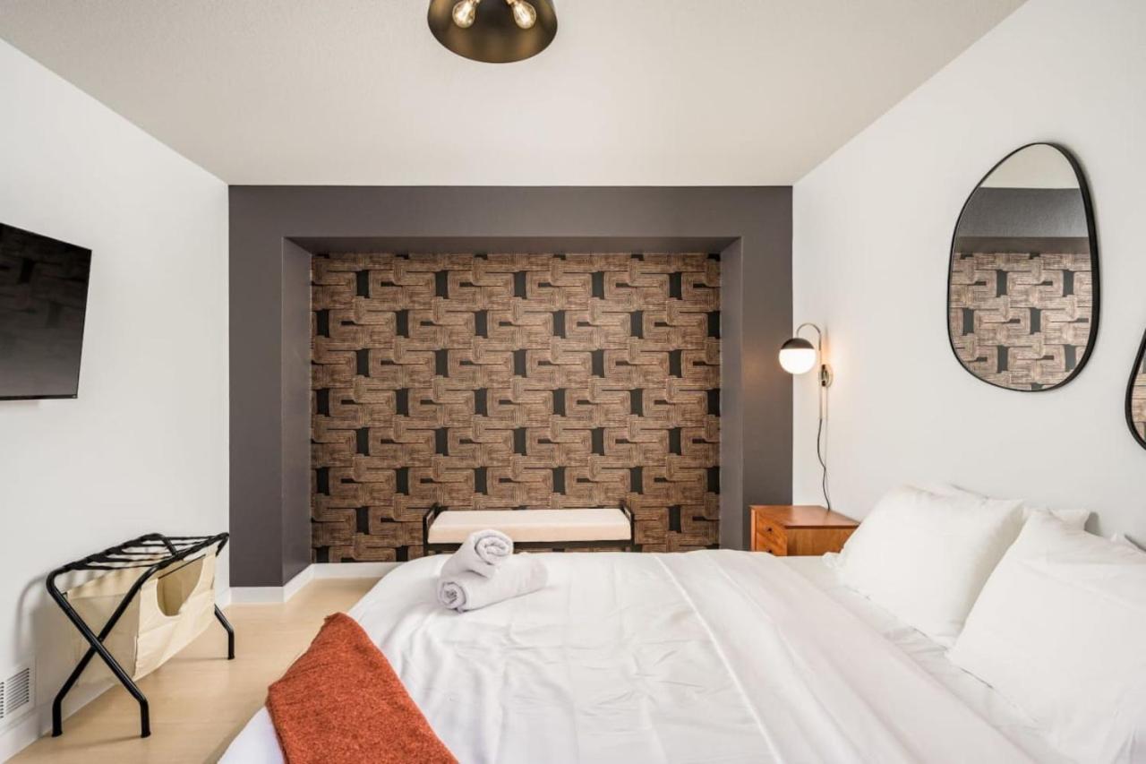 Artist Getaway In Downtown Westminster