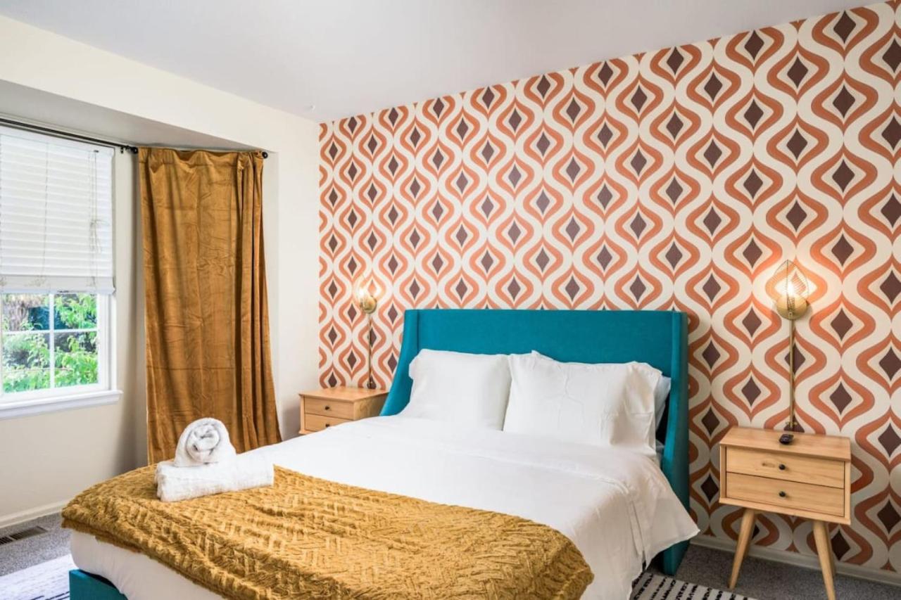 Artist Getaway In Downtown Westminster