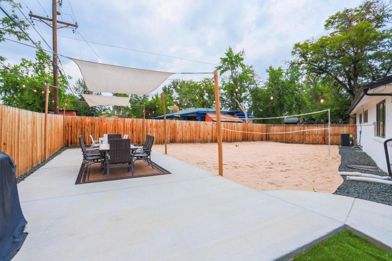Groovy Getaway With 4 KING Beds And A Hot Tub