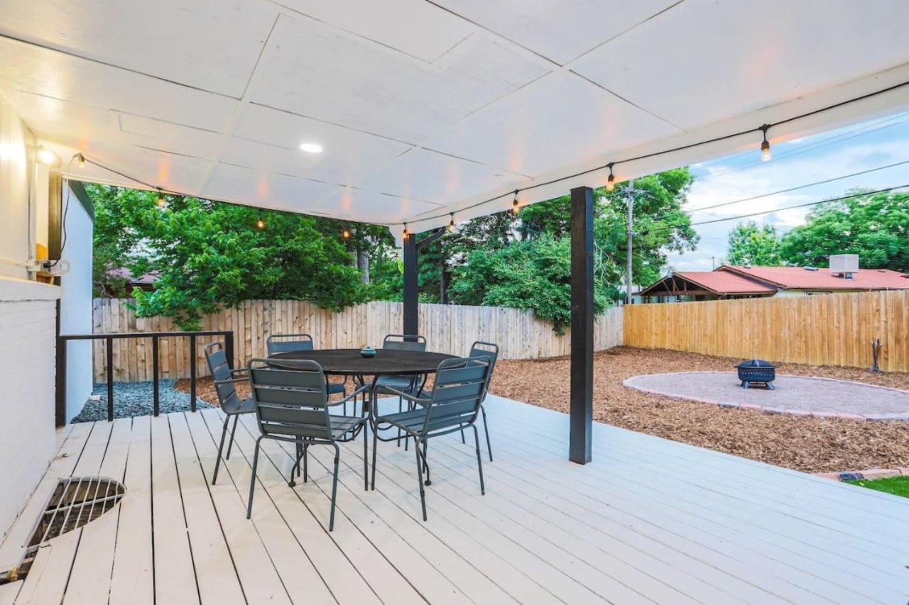 Groovy Getaway With 4 KING Beds And A Hot Tub