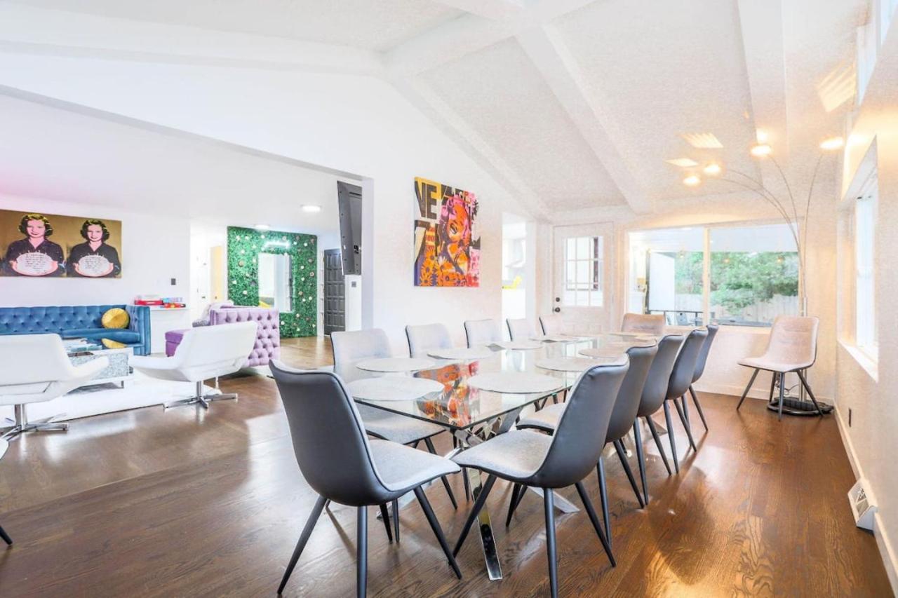 Groovy Getaway With 4 KING Beds And A Hot Tub