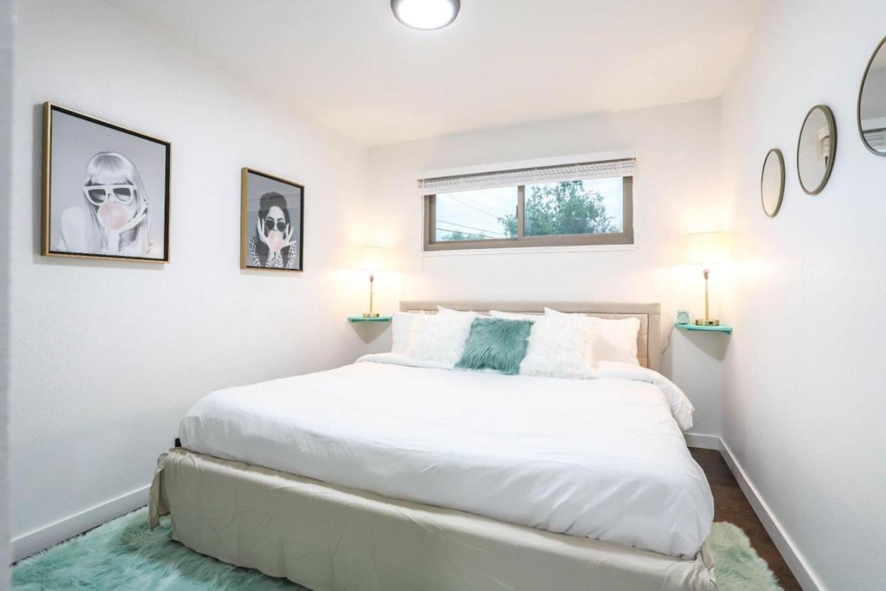 Groovy Getaway With 4 KING Beds And A Hot Tub