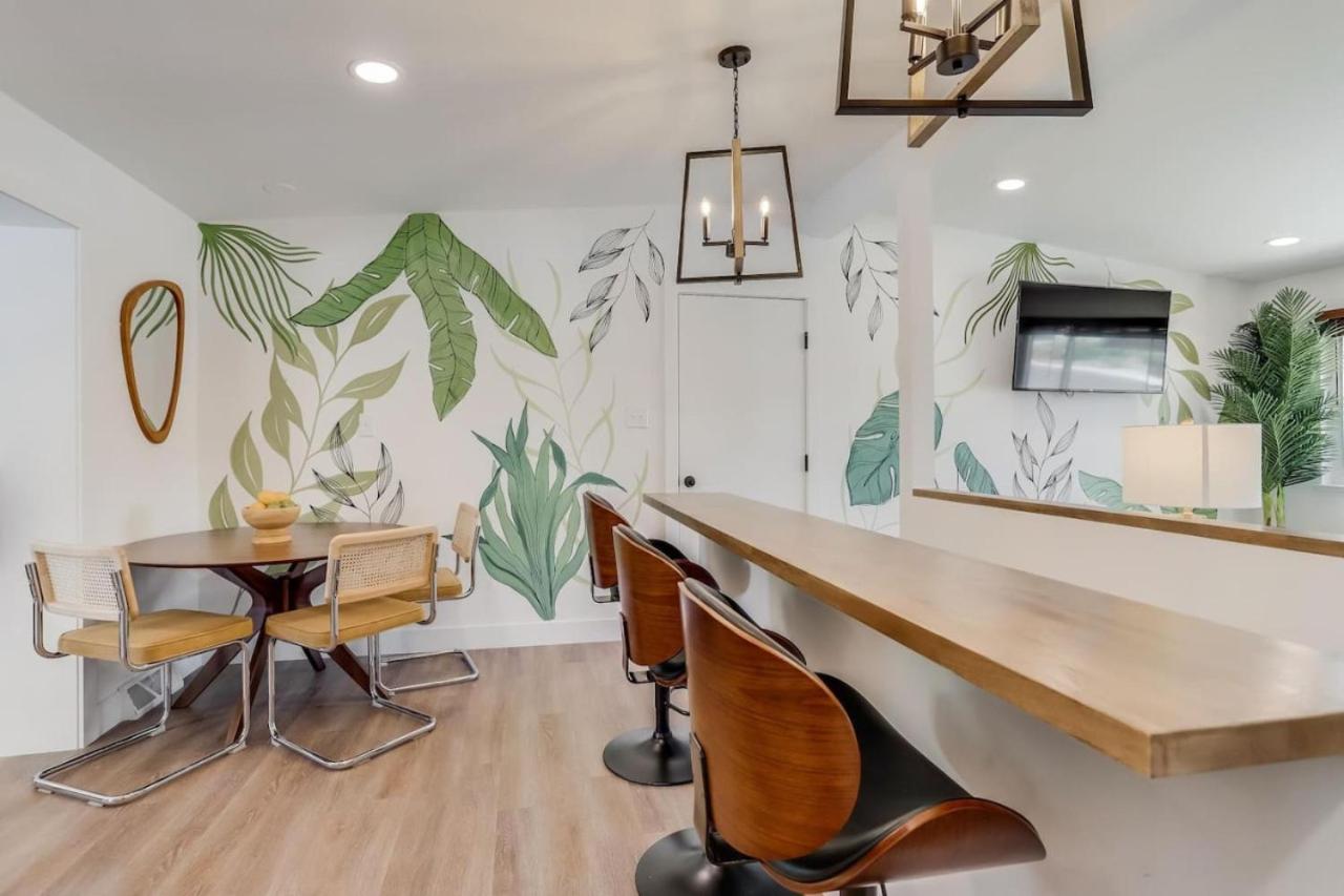 The Colorado Jungle With A Game Room And A Hot Tub