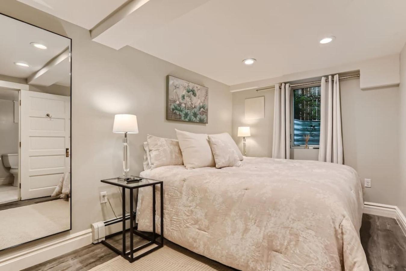 Guest Suite At Hilltop And Cherry Creek Near to Museums