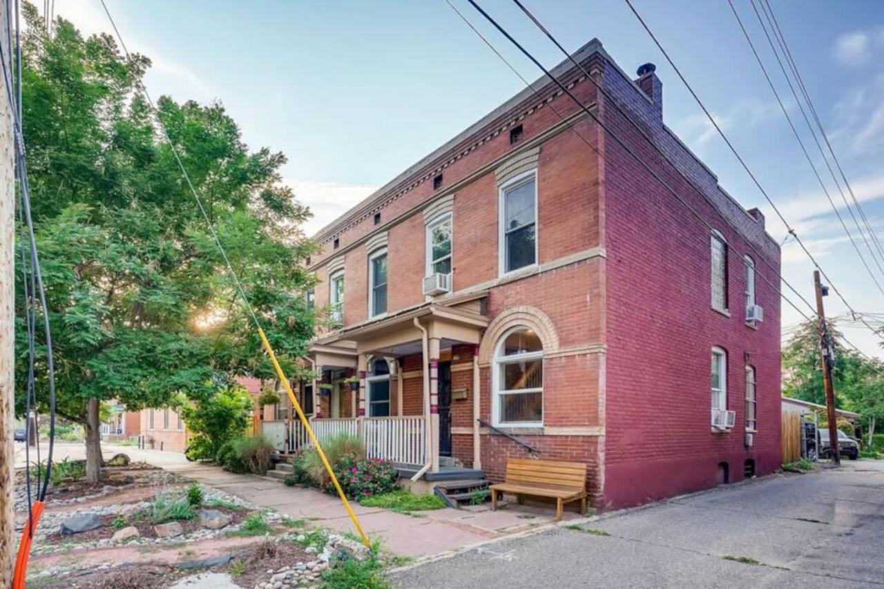 Central Denver Townhome Close To Historic Neighborhood
