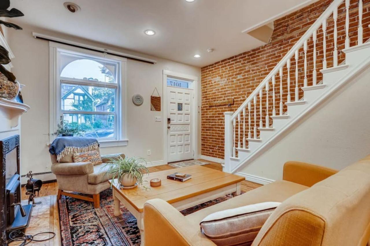 Central Denver Townhome Close To Historic Neighborhood