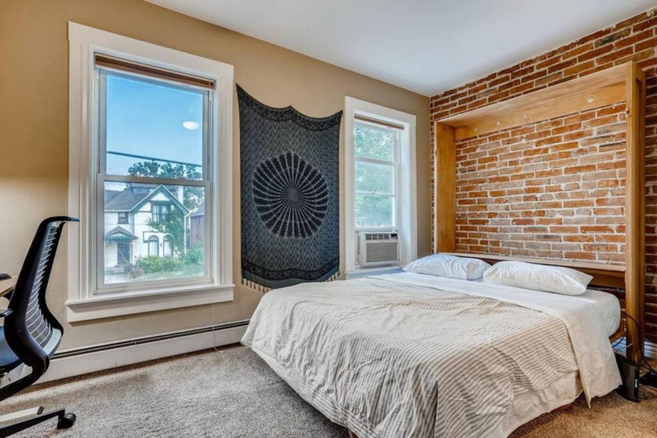 Central Denver Townhome Close To Historic Neighborhood