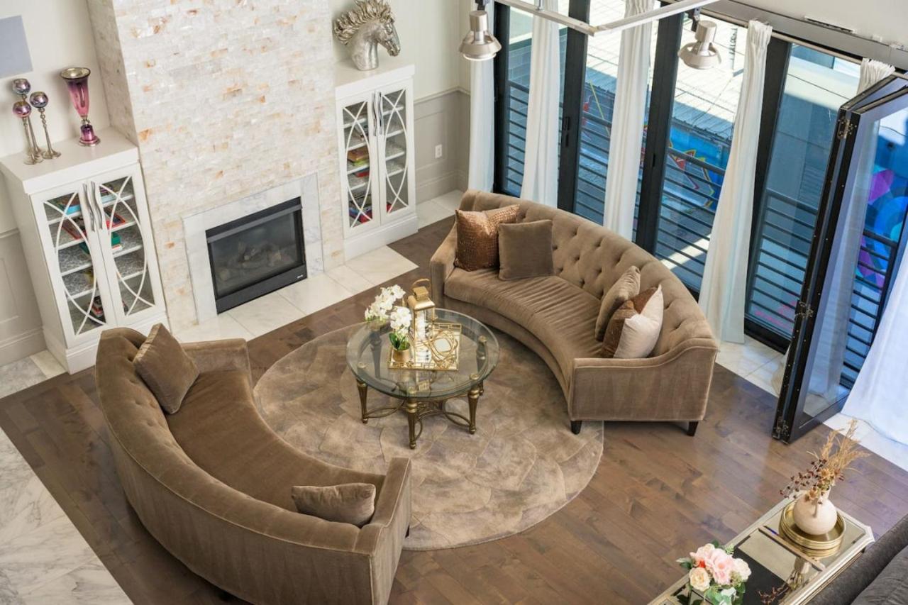 Ultra Luxury Loft With A Fireplace In The Rooftop In RiNo