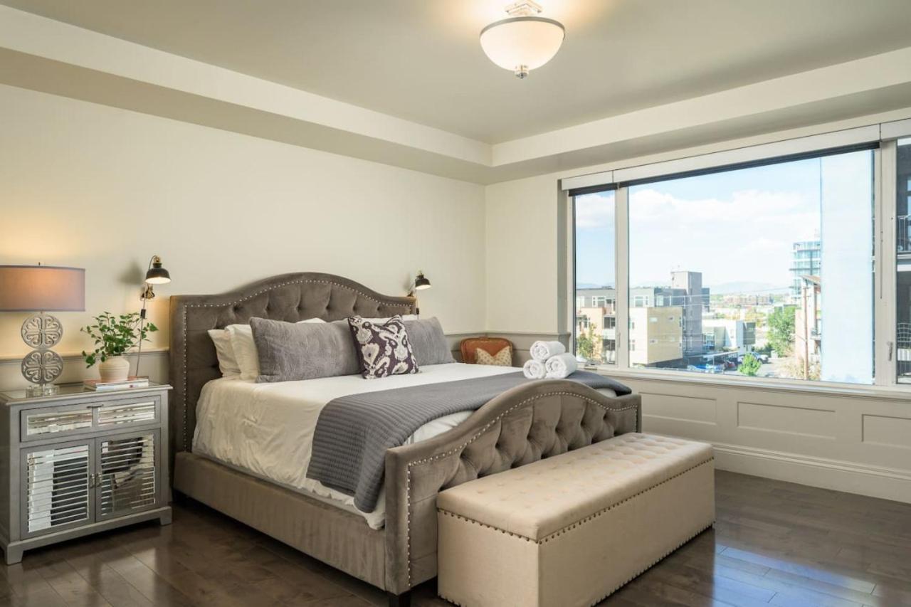 Ultra Luxury Loft With A Fireplace In The Rooftop In RiNo