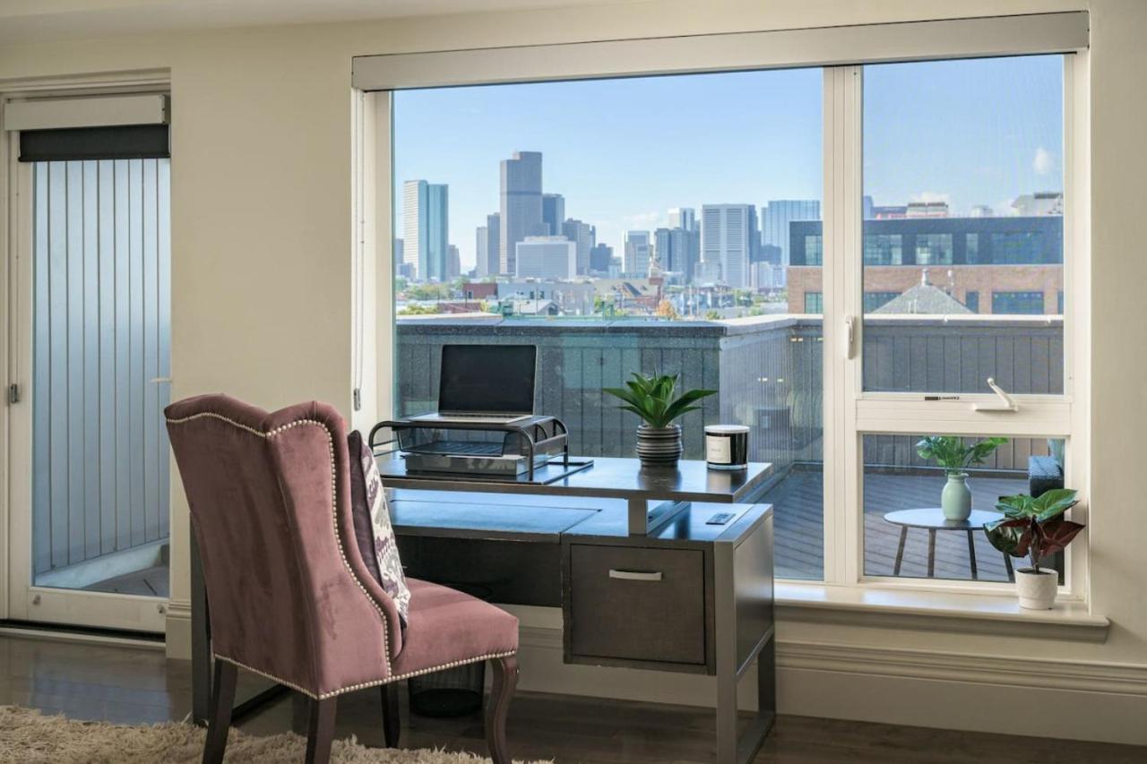 Ultra Luxury Loft With A Fireplace In The Rooftop In RiNo