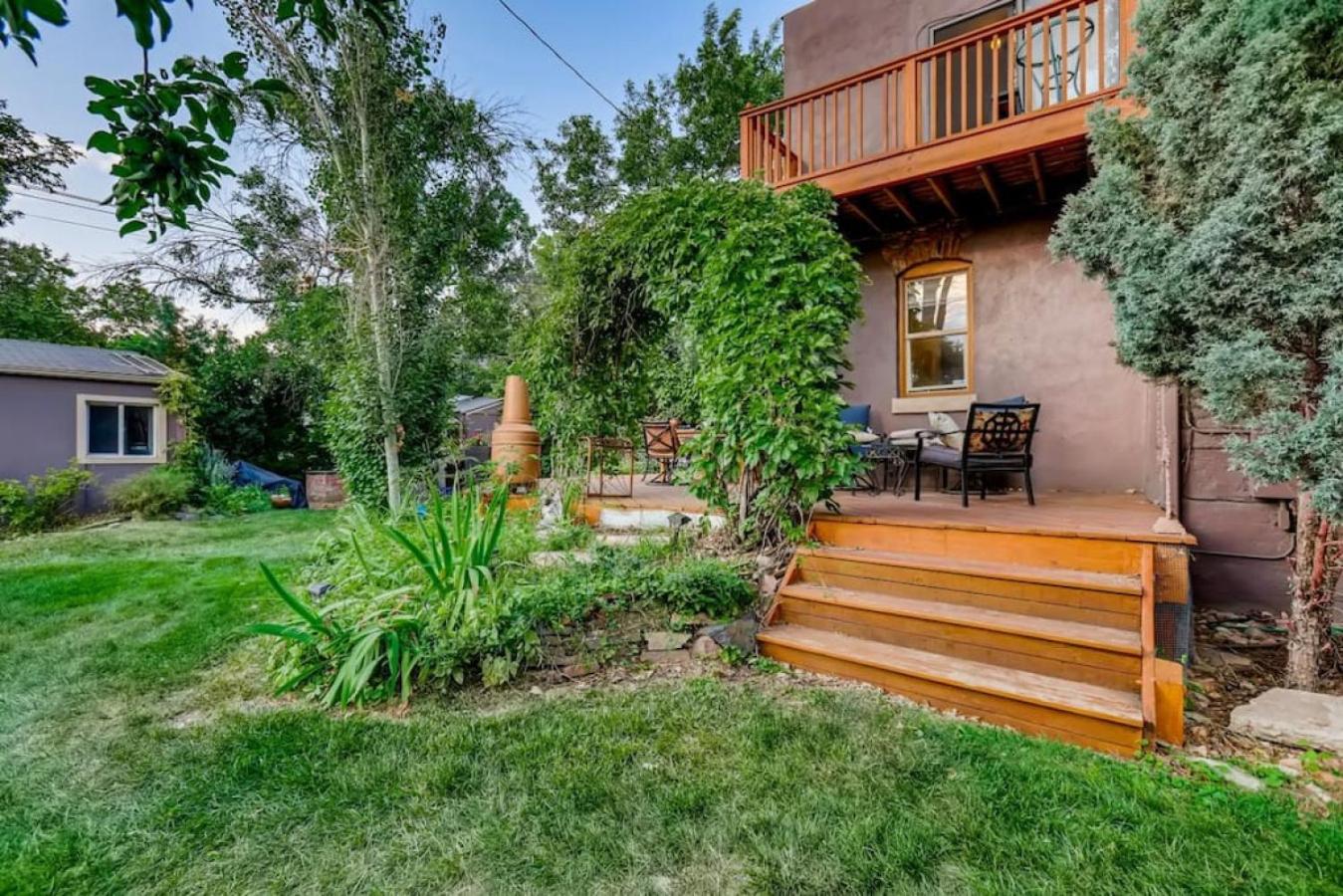 Artsy Victorian Great Location And Amazing Outdoor Space