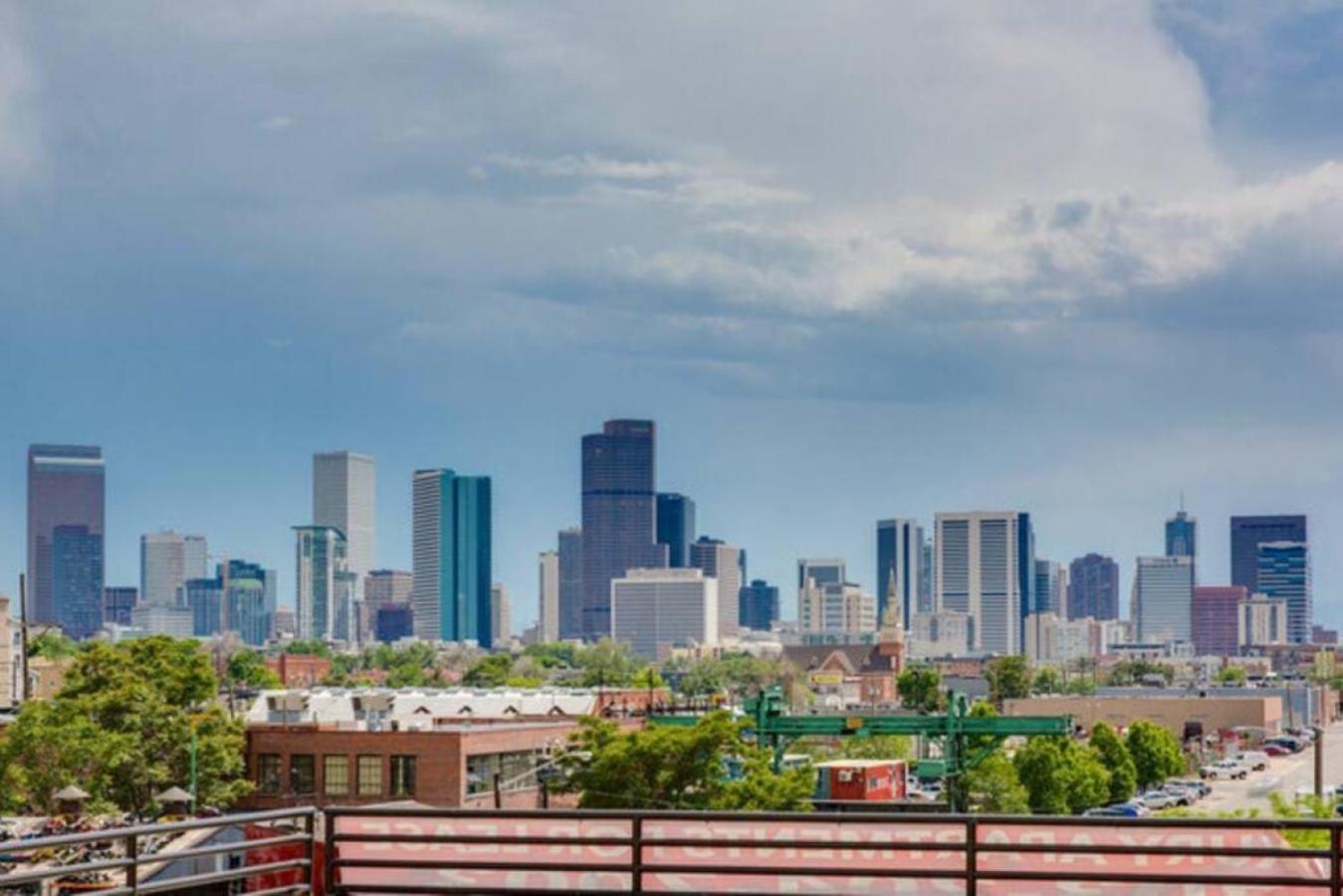 Luxury Loft With Skyline Viwes In RiNo