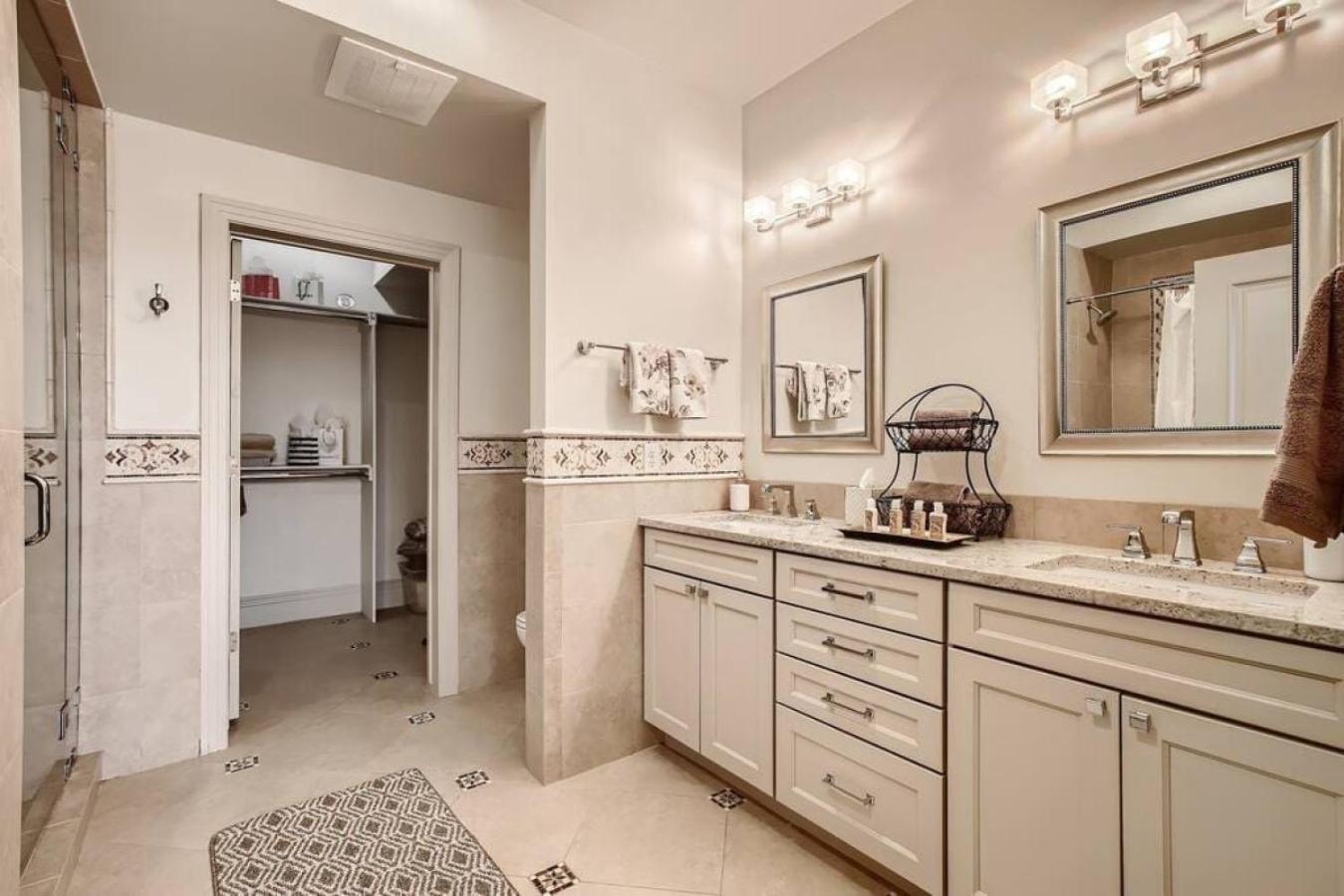 Luxury Loft With Skyline Viwes In RiNo