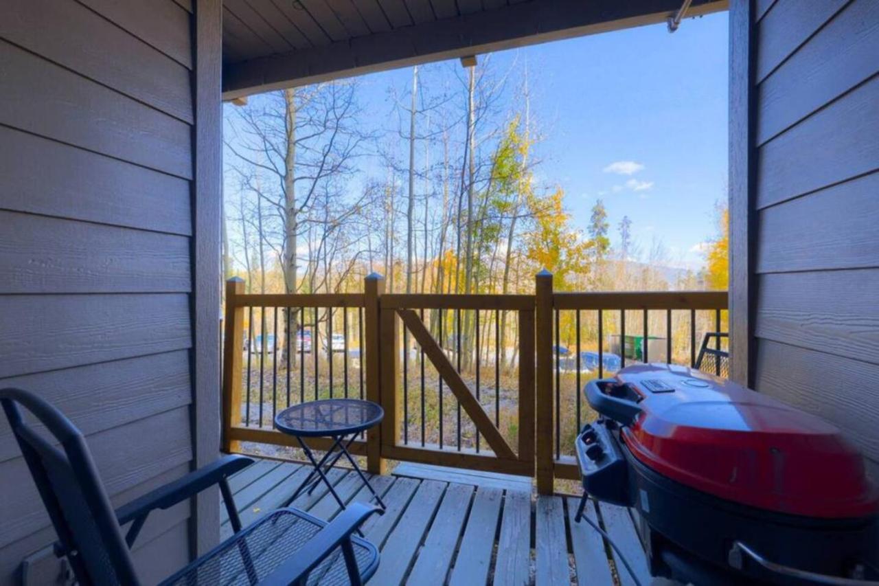 Pet Friendly With A Fireplace A Pool Near Mountain Biking And Skiing
