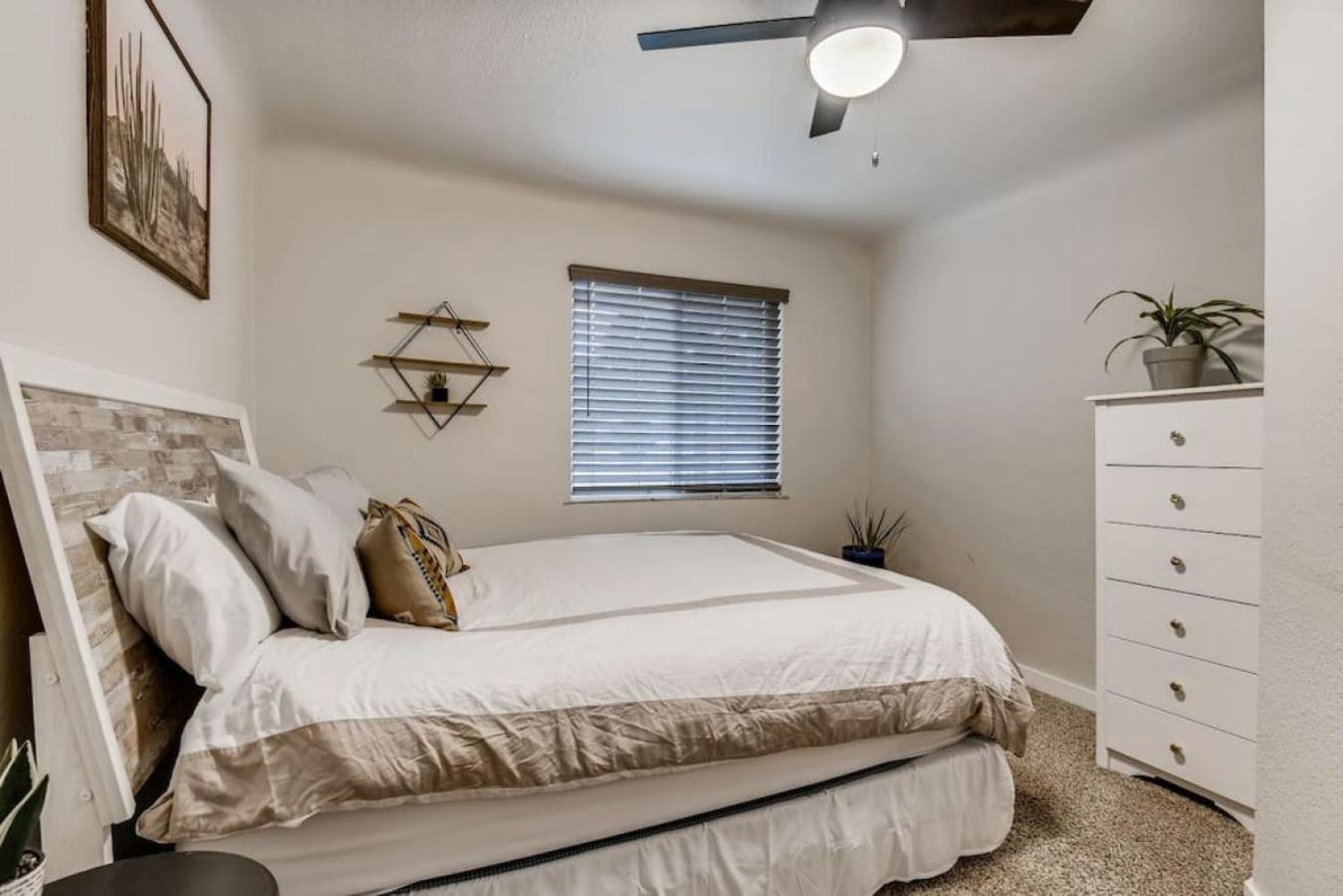 Pet Friendly In West Denver Bungalow Near Meow Wolf