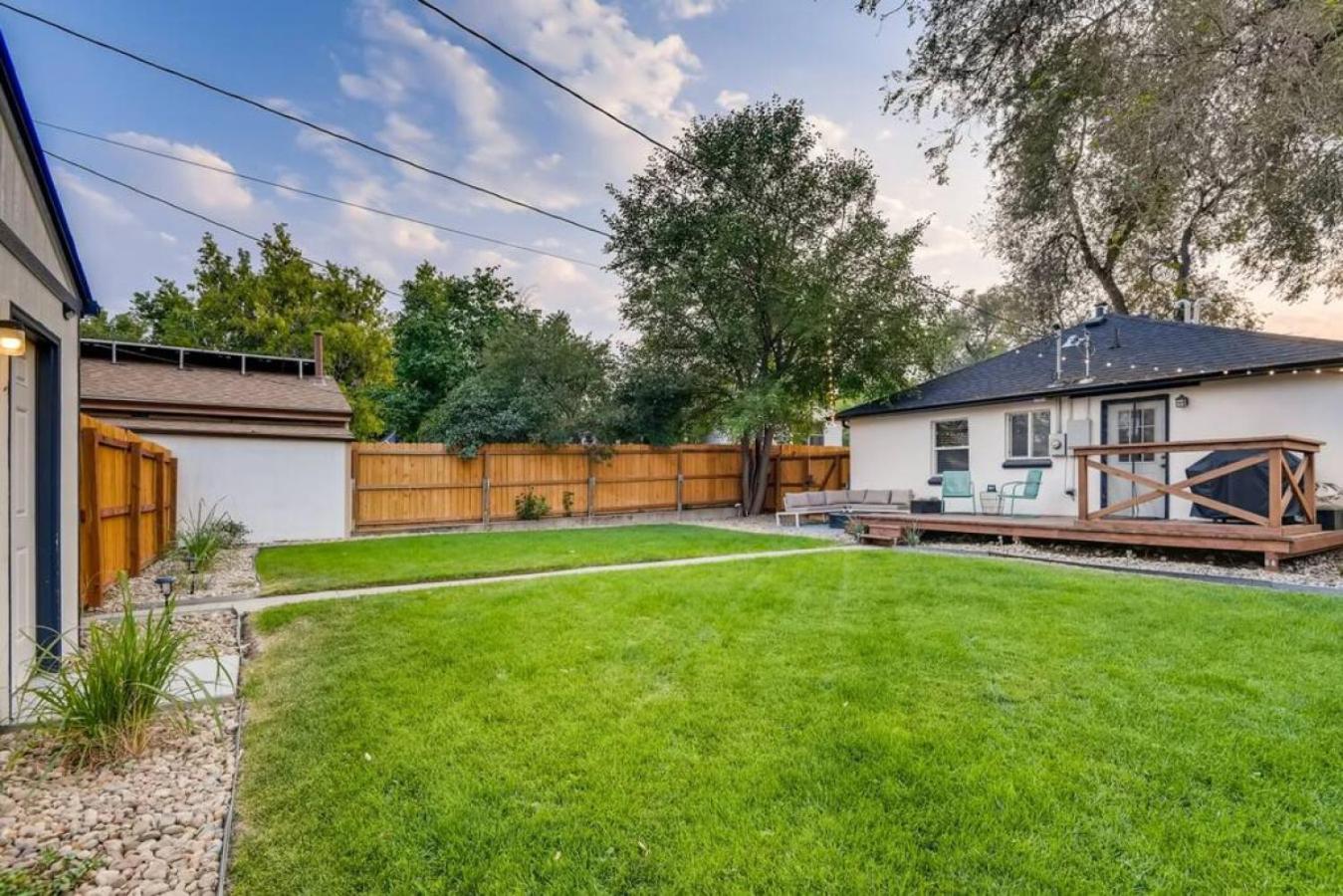 Pet Friendly In West Denver Bungalow Near Meow Wolf