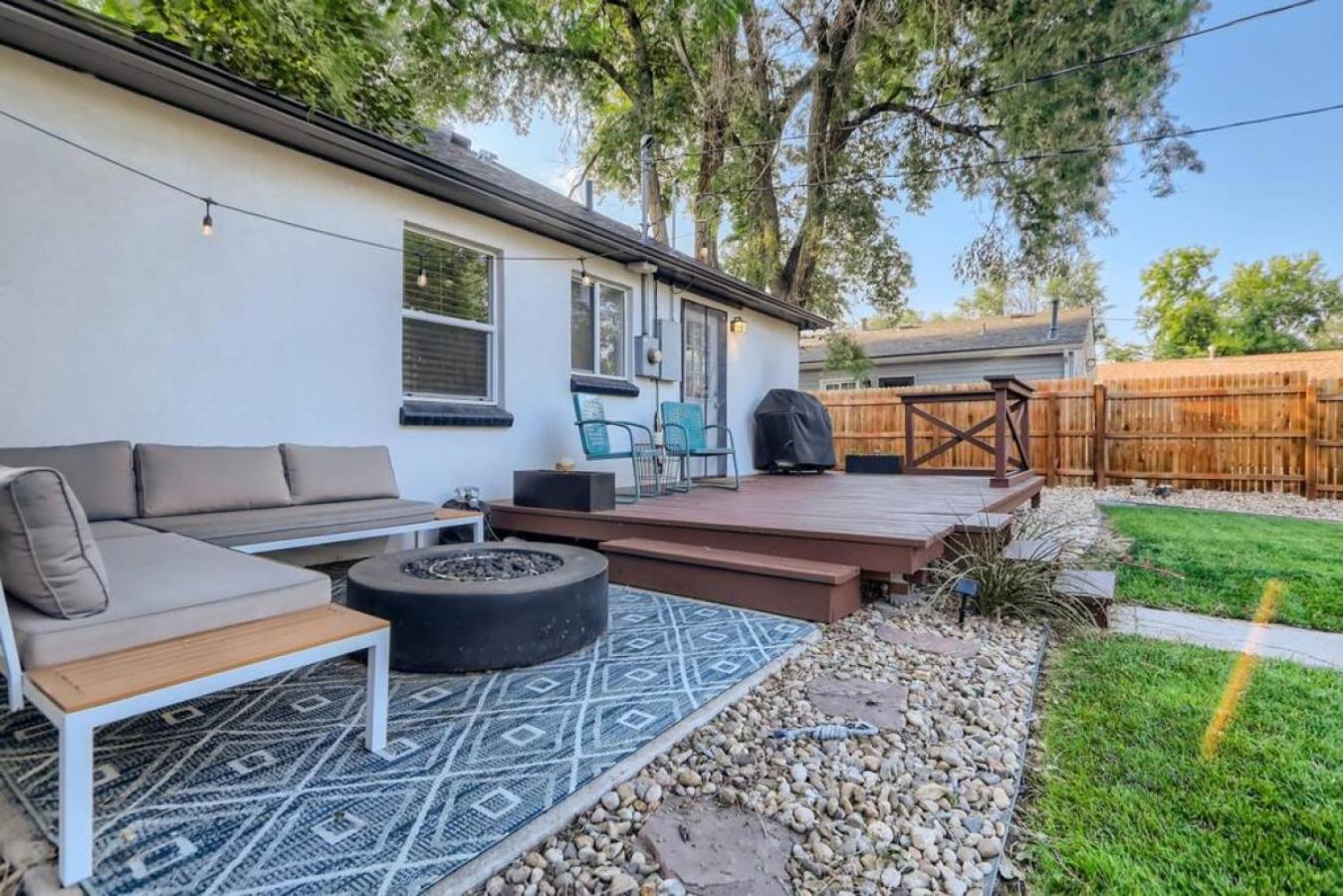 Pet Friendly In West Denver Bungalow Near Meow Wolf