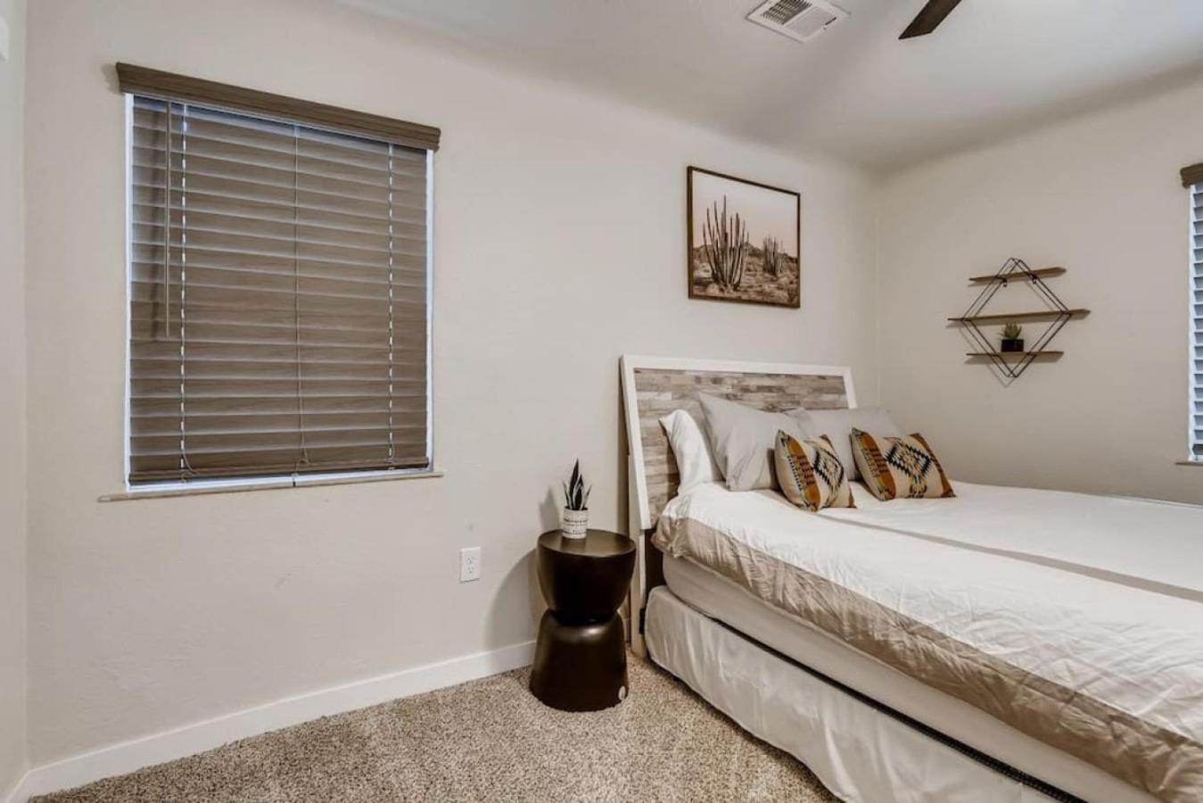 Pet Friendly In West Denver Bungalow Near Meow Wolf