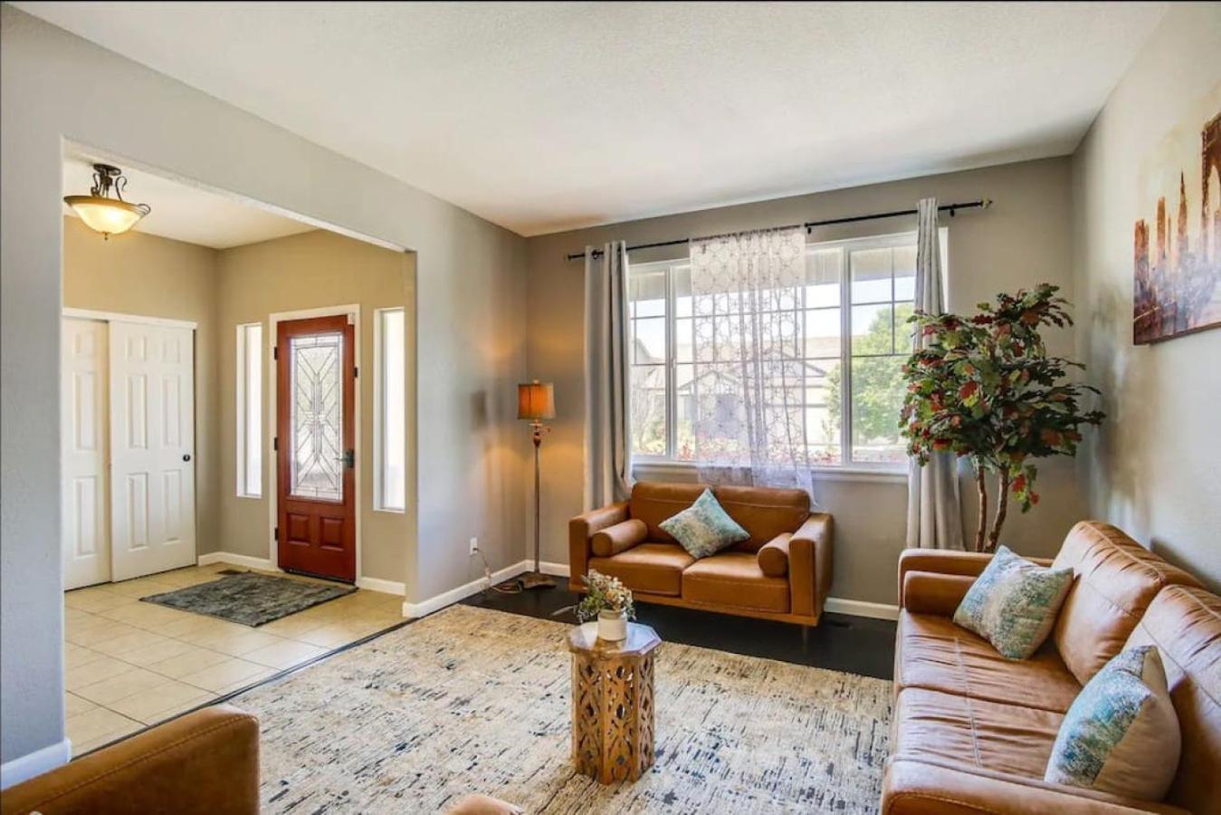 Near to DIA Airport retreat And 20 Min To Downtown Denver