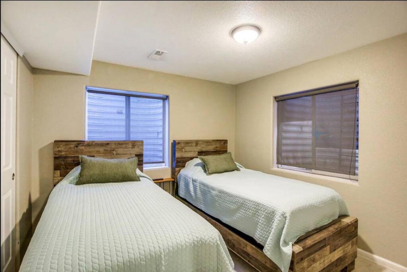 Near to DIA Airport retreat And 20 Min To Downtown Denver