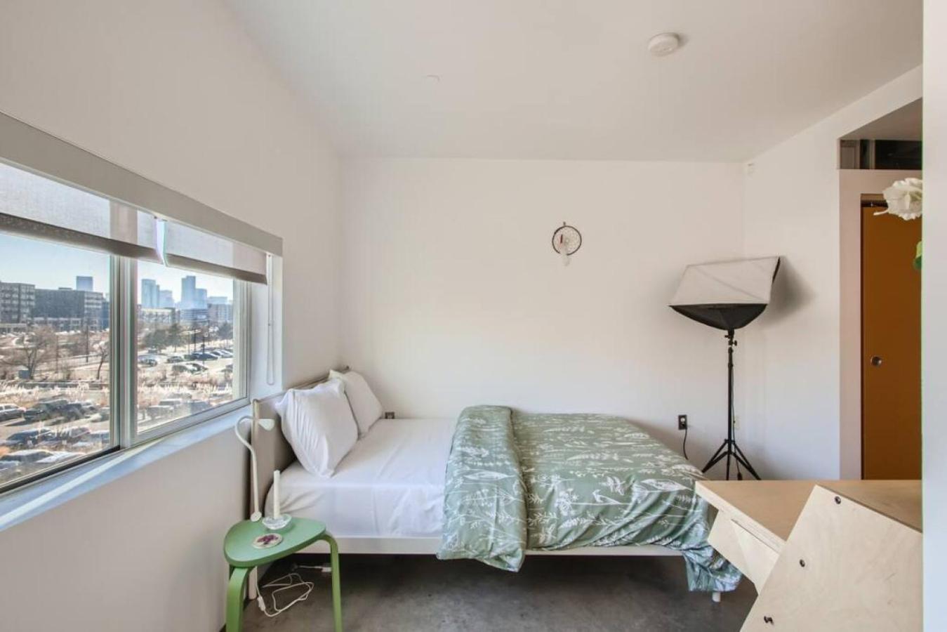 New Hip Loft Near RiNo Taxi District With A Pool
