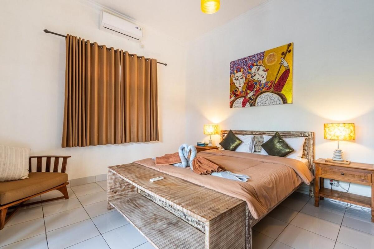 Just a 3 min stroll to the Seminyak beach
