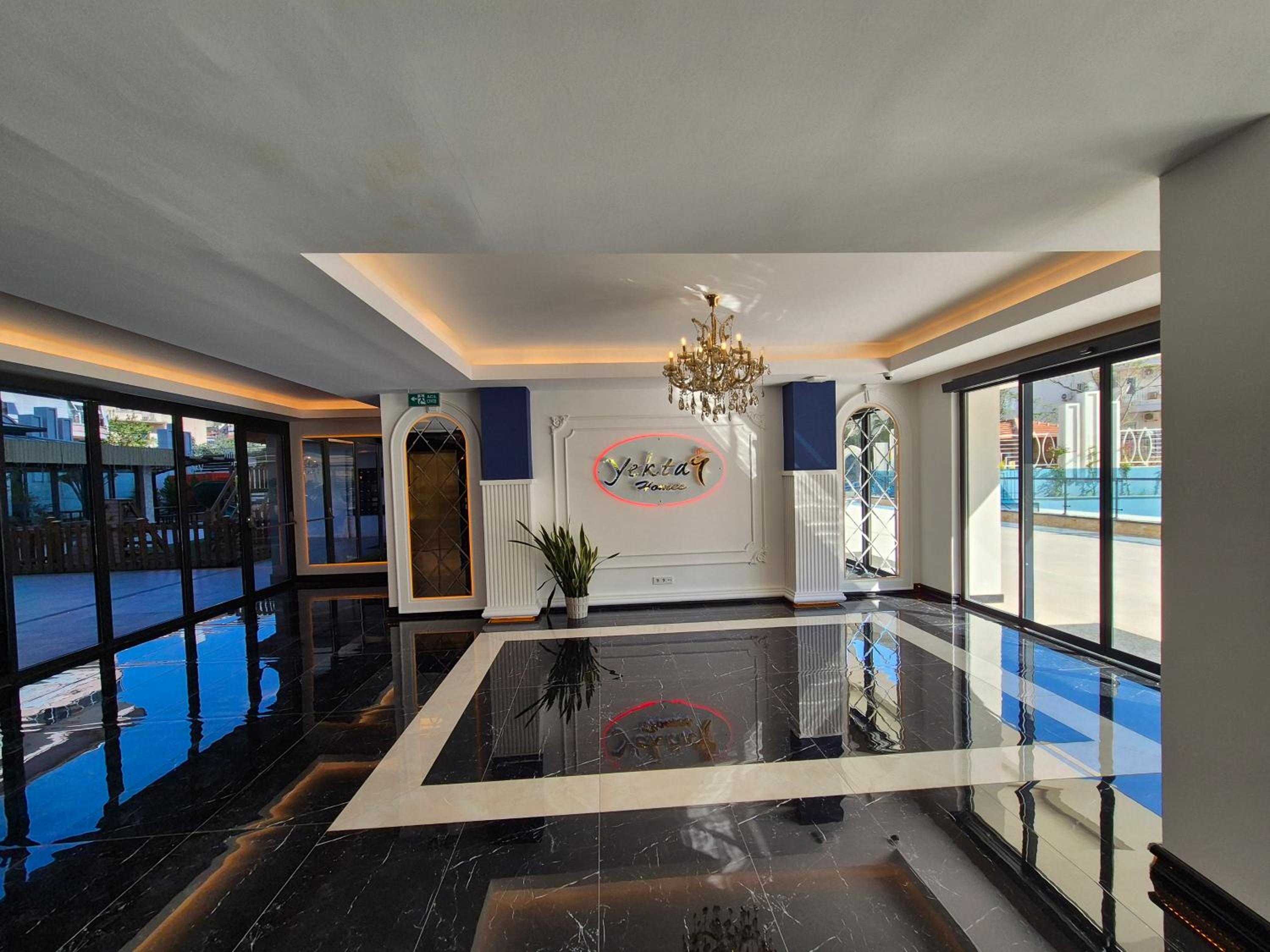 Luxury apartment with panoramic sea view ruby