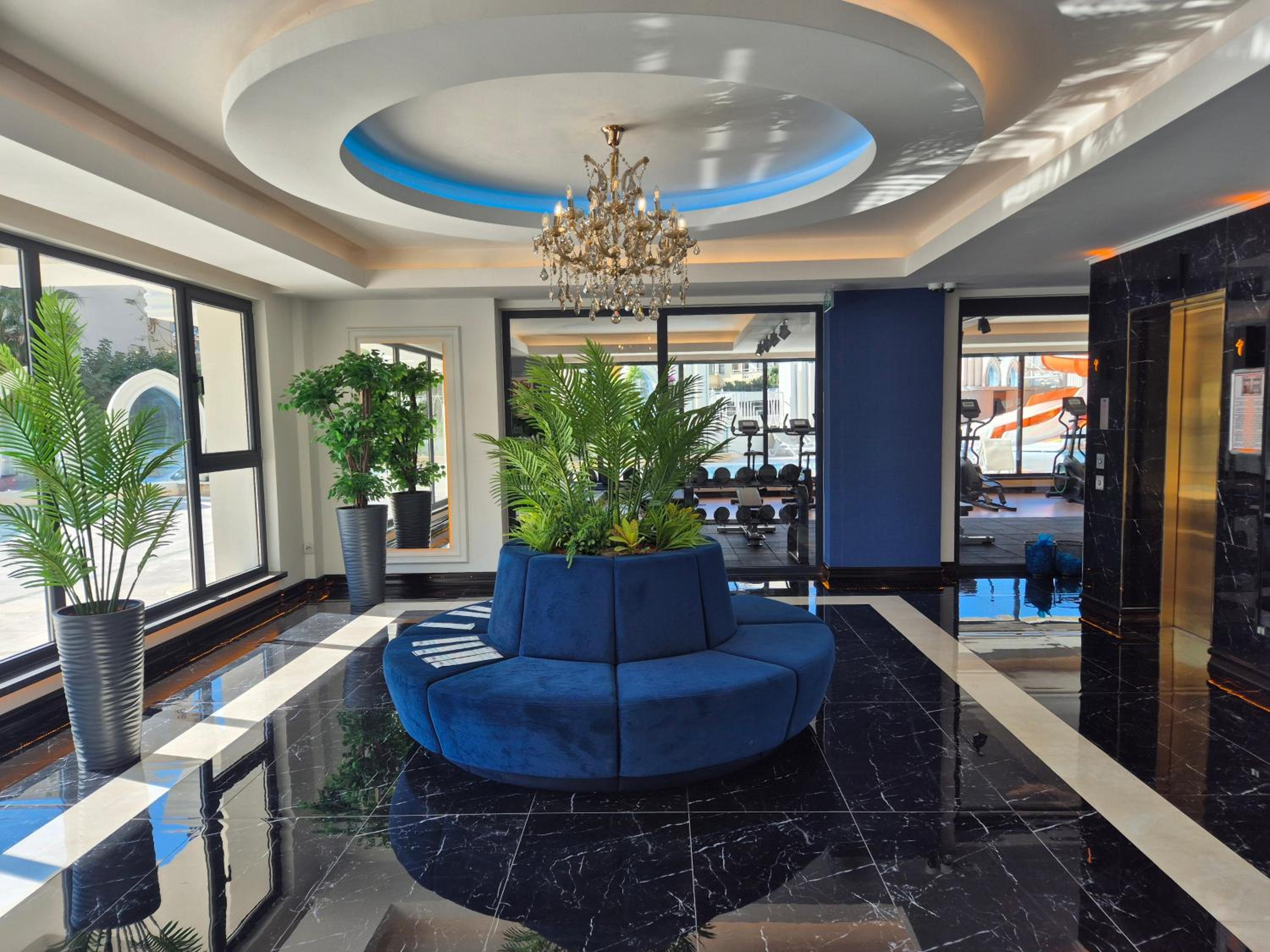 Luxury apartment with panoramic sea view ruby