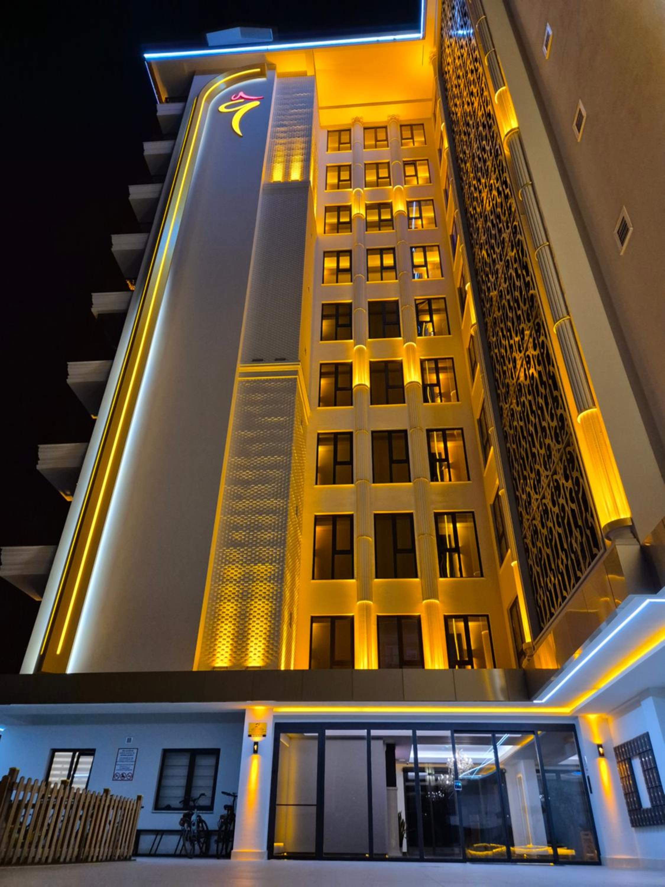 Luxury apartment with panoramic sea view ruby