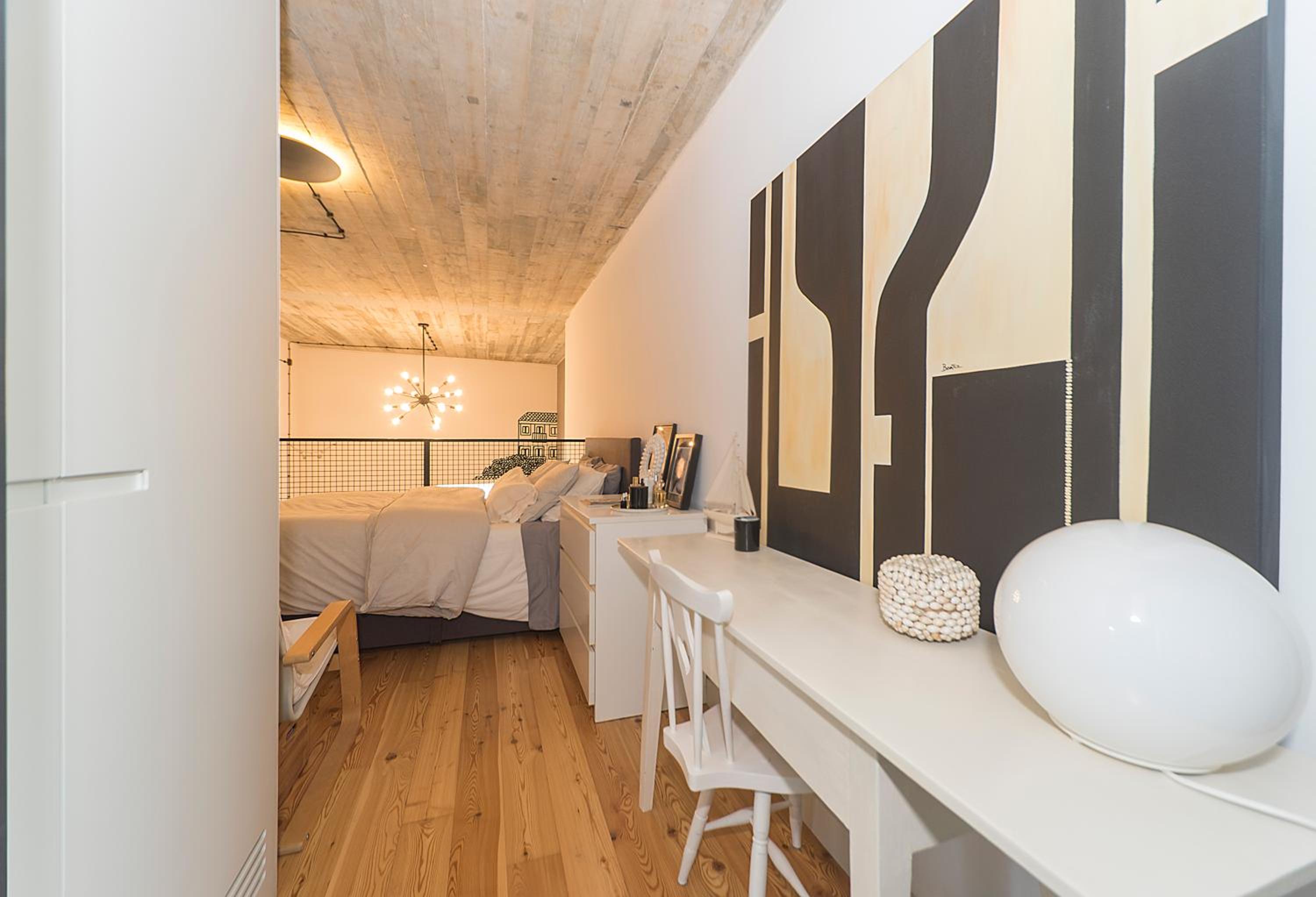 Intendente Prime Studio by Hosty