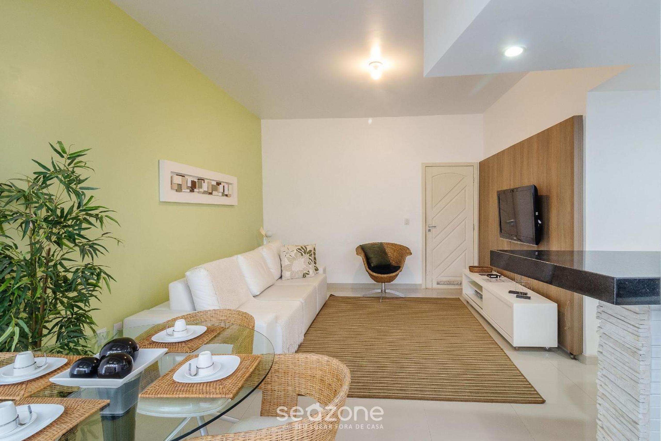 Ground floor apt 5 min from Praia do Forte EMA101