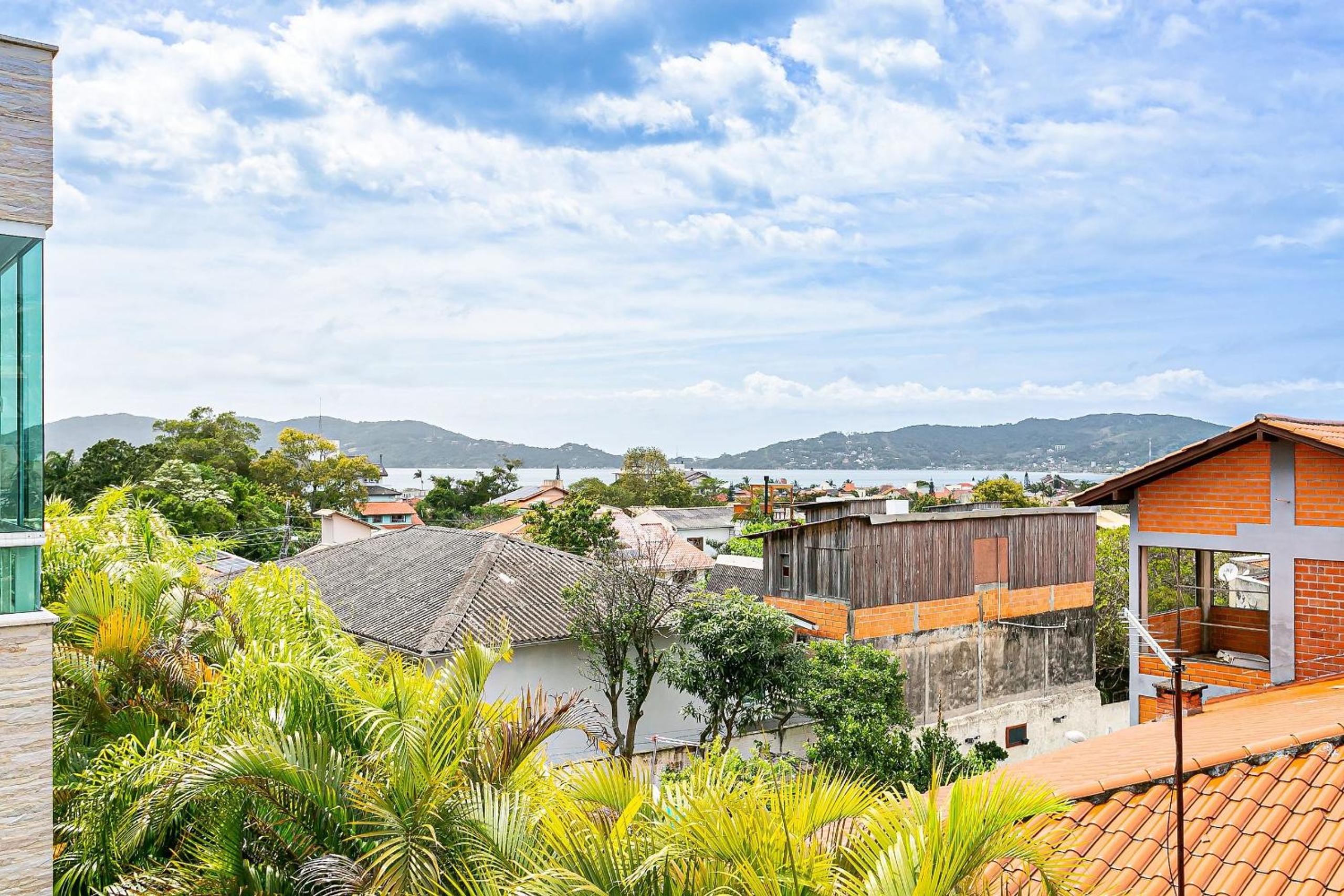 Studios 900m from Lagoa da Conceição - ECM