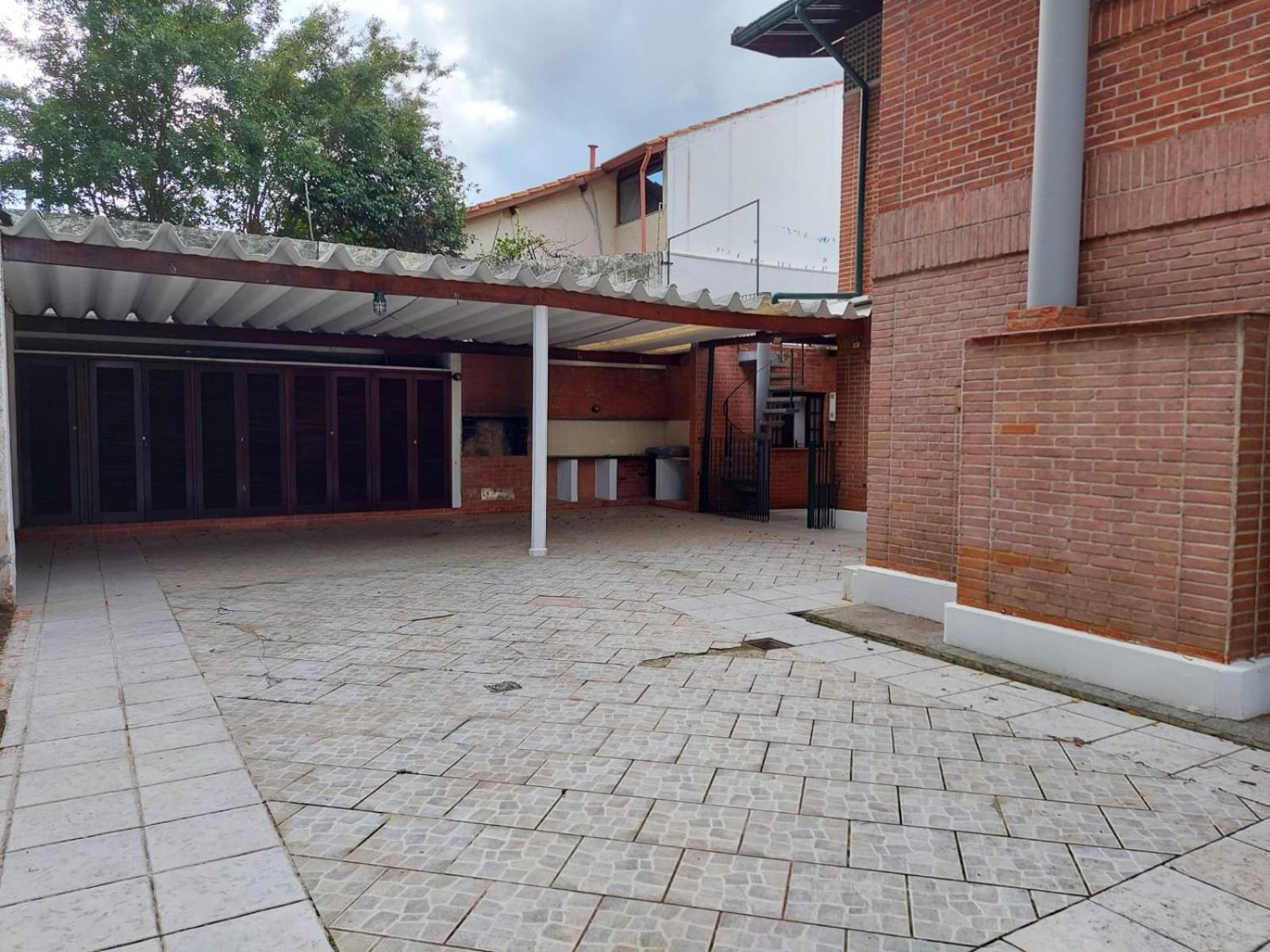 Quarto Santo Amaro, Consulado Americano metrô Borba Gato